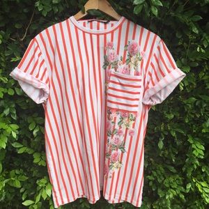 Men’s Size M White Red Stripe Shirt